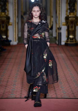 シモーネ ロシャ(SIMONE ROCHA) 2020-21年秋冬ウィメンズコレクション  - 写真31