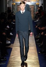 ヴァレンティノ2013-14年秋冬メンズコレクション 絶妙なバランス感覚でベーシックを問い直す｜写真35