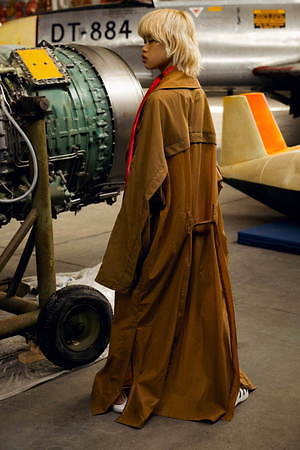 エー エー スペクトラム(A.A.Spectrum) 2020-21年秋冬ウィメンズ&メンズコレクション  - 写真34