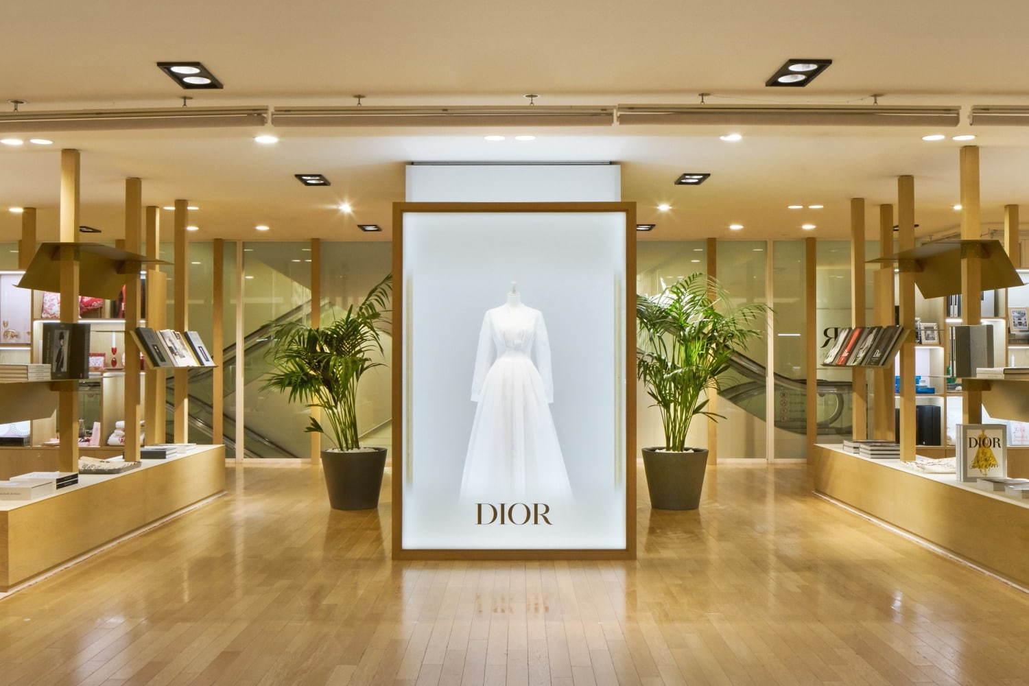 ディオール(DIOR) ディオール、パリから日本へ｜写真63