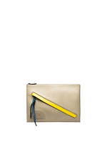 バリー 20春夏メンズ新作、アウトドア着想のハイキングブーツ風スニーカーや“日の出カラー”のバッグ｜写真8