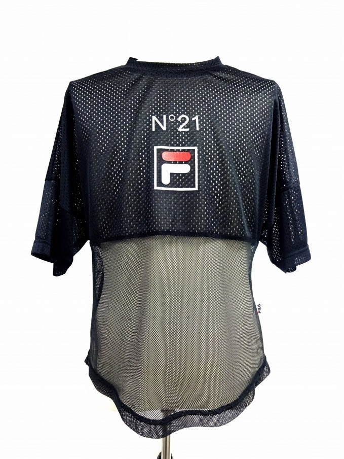 N21×フィラの日本限定アイテム - ジェンダーレス＆スポーティーなパーカやTシャツ、スニーカーも｜写真28