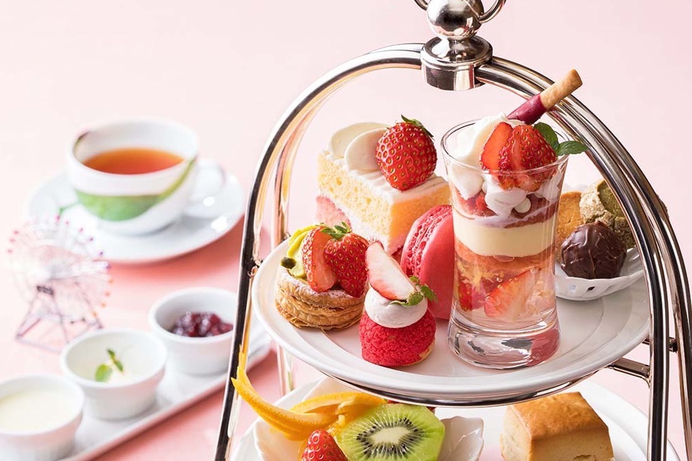 横浜ベイホテル東急「いちご アフタヌーンティー」