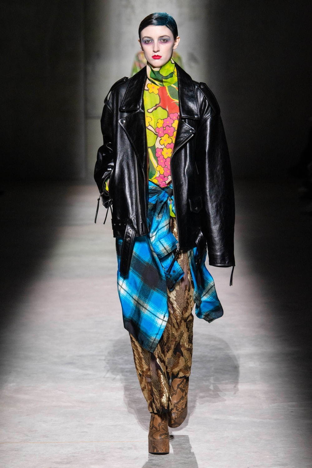 ドリス ヴァン ノッテン(DRIES VAN NOTEN) 2020-21年秋冬 ドリス ヴァン ノッテン(DRIES VAN NOTEN) 2020-21年秋冬