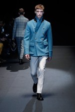 グッチ 2013-14年秋冬メンズコレクション - フォーマルとインフォーマルを自由にミックス｜写真3