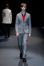 グッチ 2013-14年秋冬メンズコレクション - フォーマルとインフォーマルを自由にミックス｜写真14