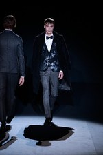 グッチ 2013-14年秋冬メンズコレクション - フォーマルとインフォーマルを自由にミックス｜写真40