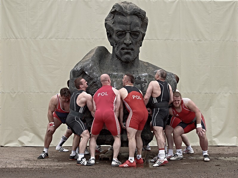 クリスチャン・ヤンコフスキー《重量級の歴史》 2013
Photo: Szymon Rogynski
Courtesy: the artist, Lisson Gallery