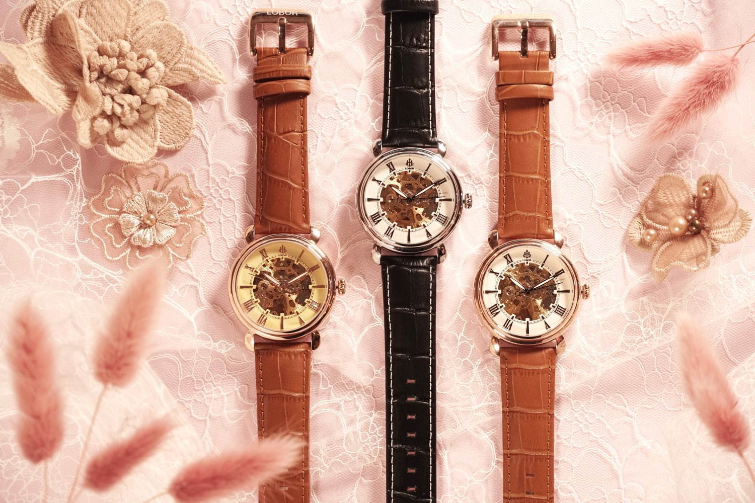 ロバー“時計内部が見える”ドーム型スケルトン腕時計、パリ名所にちなんだカラーで”旅行気分”｜写真32