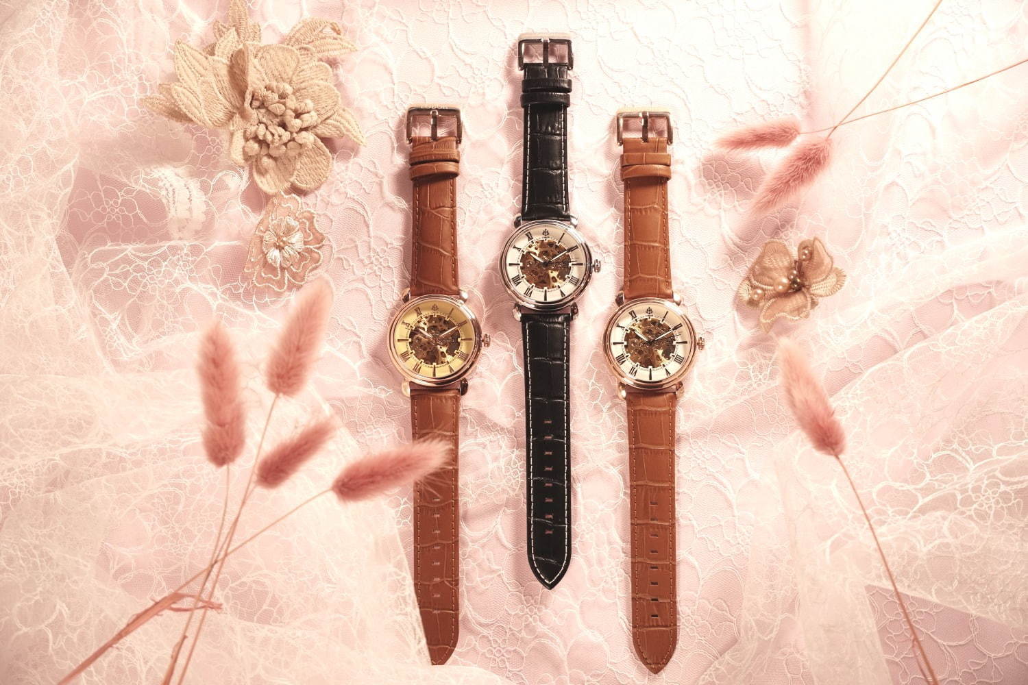 ロバー“時計内部が見える”ドーム型スケルトン腕時計、パリ名所にちなんだカラーで”旅行気分”｜写真30