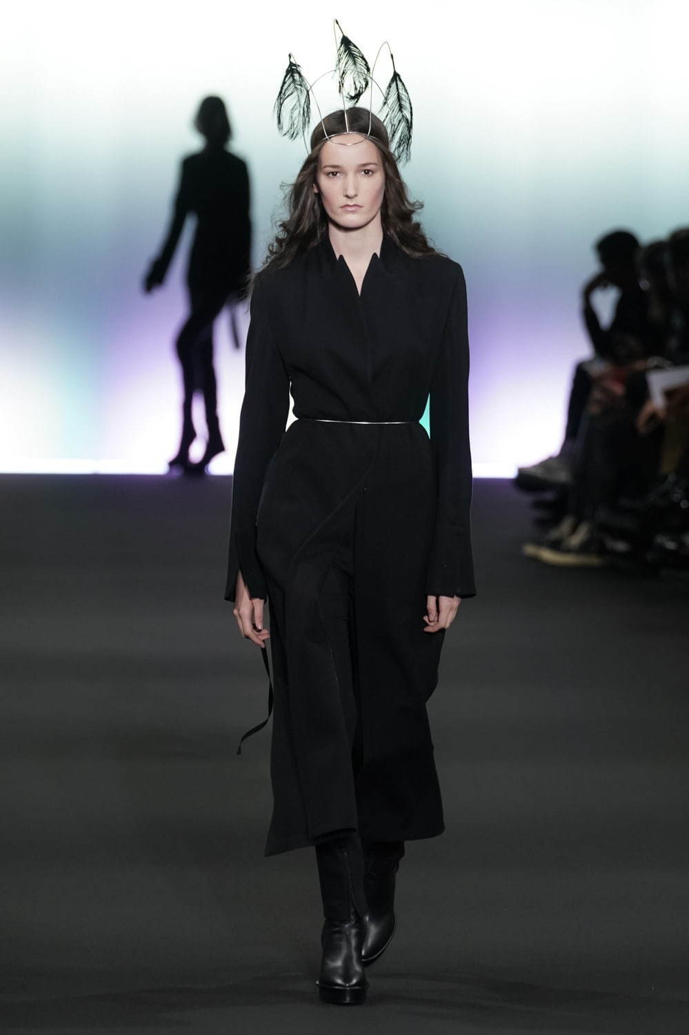 アン ドゥムルメステール(ANN DEMEULEMEESTER) 2020-21年秋冬ウィメンズコレクション  - 写真3