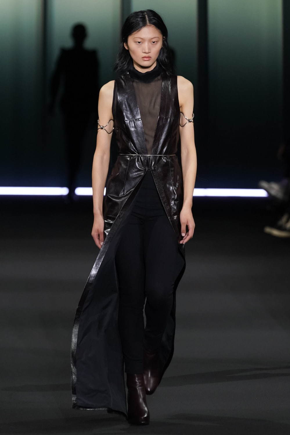 アン ドゥムルメステール(ANN DEMEULEMEESTER) 2020-21年秋冬ウィメンズコレクション シルエット - 写真13