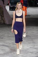 オフ-ホワイト 2020年秋冬コレクション  - ストリート×ドレスの解を求めよ｜写真40