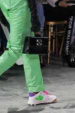 オフ-ホワイト 2020年秋冬コレクション  - ストリート×ドレスの解を求めよ｜写真59