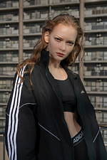 アディダス×マウジー、スポーティーなオーバーサイズジャケットやリラックススウェットなど｜写真10