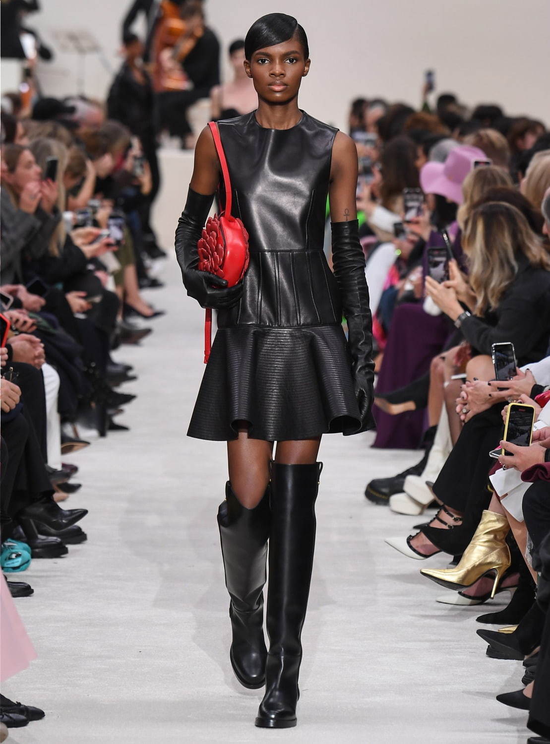 ヴァレンティノ(VALENTINO) 2020-21年秋冬ウィメンズコレクション 