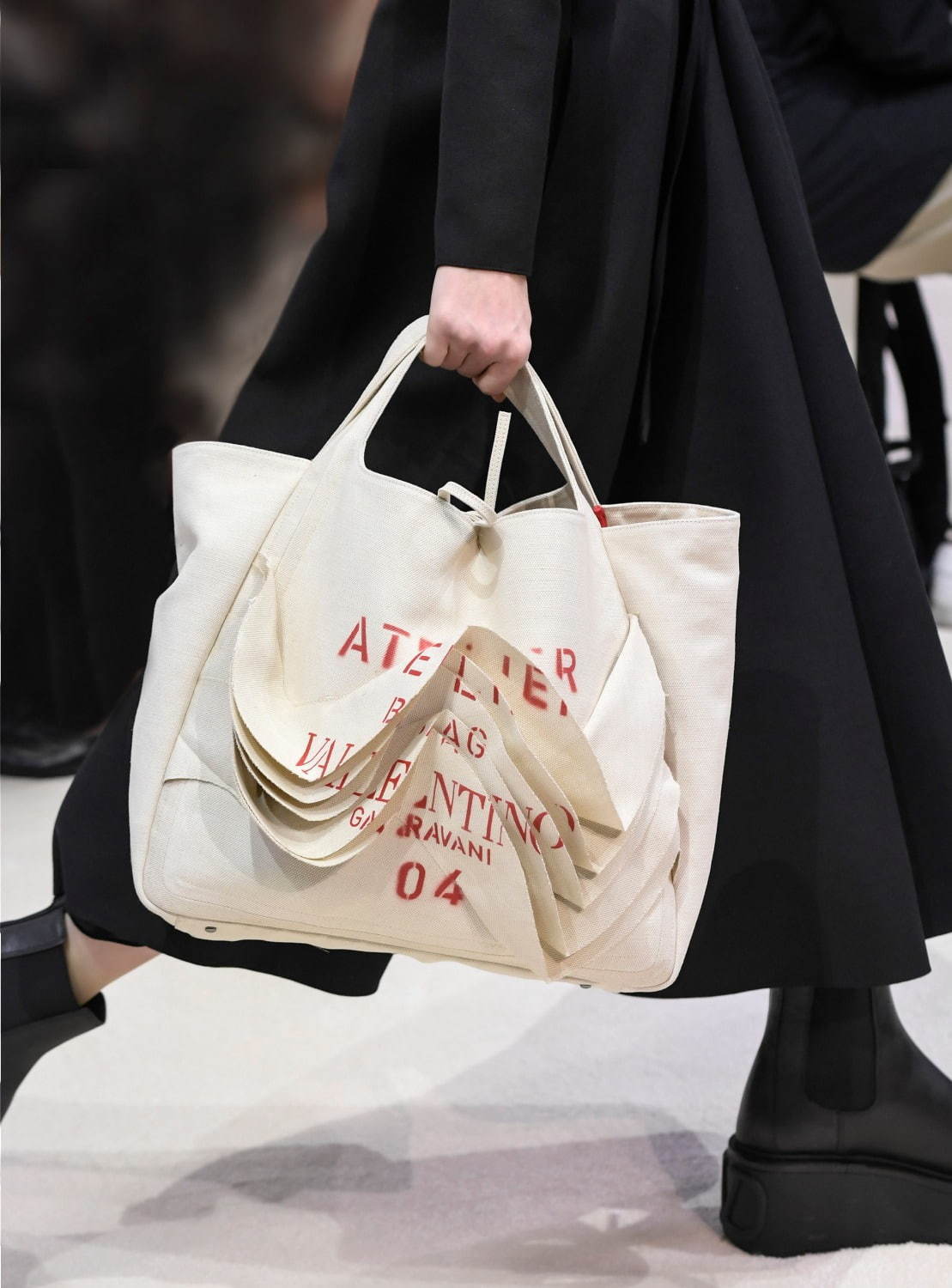 ヴァレンティノ(VALENTINO) 2020-21年秋冬ウィメンズコレクション ディテール - 写真14