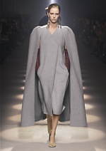 ジバンシィ 2020年秋冬ウィメンズコレクション - 見え隠れする女性のセンシュアリティ｜写真13