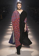 ジバンシィ 2020年秋冬ウィメンズコレクション - 見え隠れする女性のセンシュアリティ｜写真29