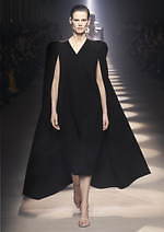 ジバンシィ 2020年秋冬ウィメンズコレクション - 見え隠れする女性のセンシュアリティ｜写真33