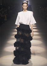 ジバンシィ 2020年秋冬ウィメンズコレクション - 見え隠れする女性のセンシュアリティ｜写真35