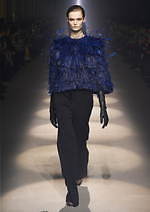 ジバンシィ 2020年秋冬ウィメンズコレクション - 見え隠れする女性のセンシュアリティ｜写真36