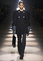 ジバンシィ 2020年秋冬ウィメンズコレクション - 見え隠れする女性のセンシュアリティ｜写真8