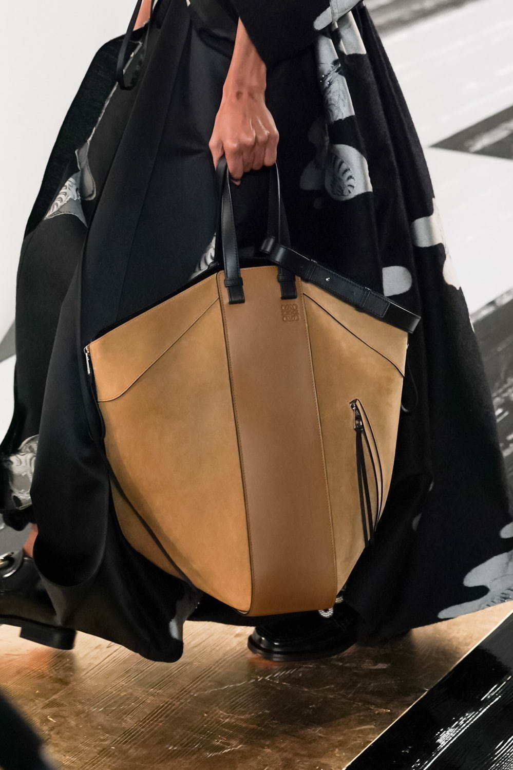 ロエベ(LOEWE) 2020-21年秋冬ウィメンズコレクション  - 写真42