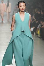 クリスチャン ワイナンツ 2020年秋冬コレクション - ニットで生み出すグラフィカル模様｜写真29