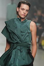 クリスチャン ワイナンツ 2020年秋冬コレクション - ニットで生み出すグラフィカル模様｜写真39