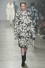 クリスチャン ワイナンツ 2020年秋冬コレクション - ニットで生み出すグラフィカル模様｜写真45