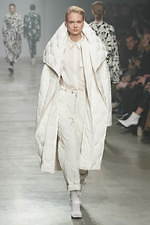 クリスチャン ワイナンツ 2020年秋冬コレクション - ニットで生み出すグラフィカル模様｜写真47