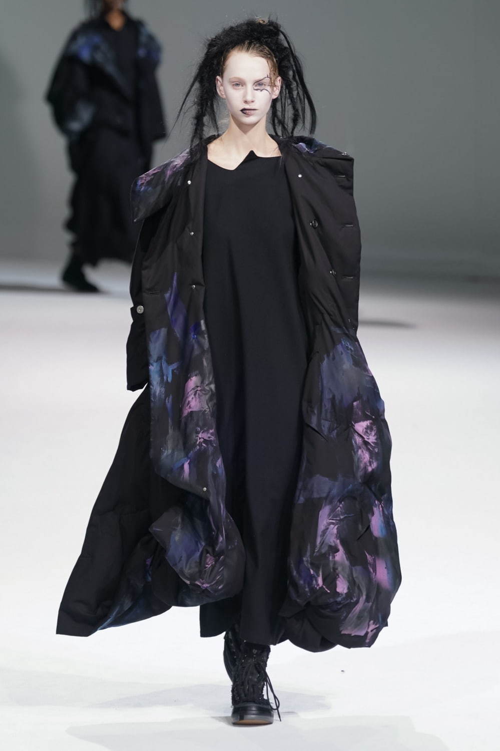 ヨウジヤマモト(Yohji Yamamoto) 2020-21年秋冬ウィメンズコレクション  - 写真42