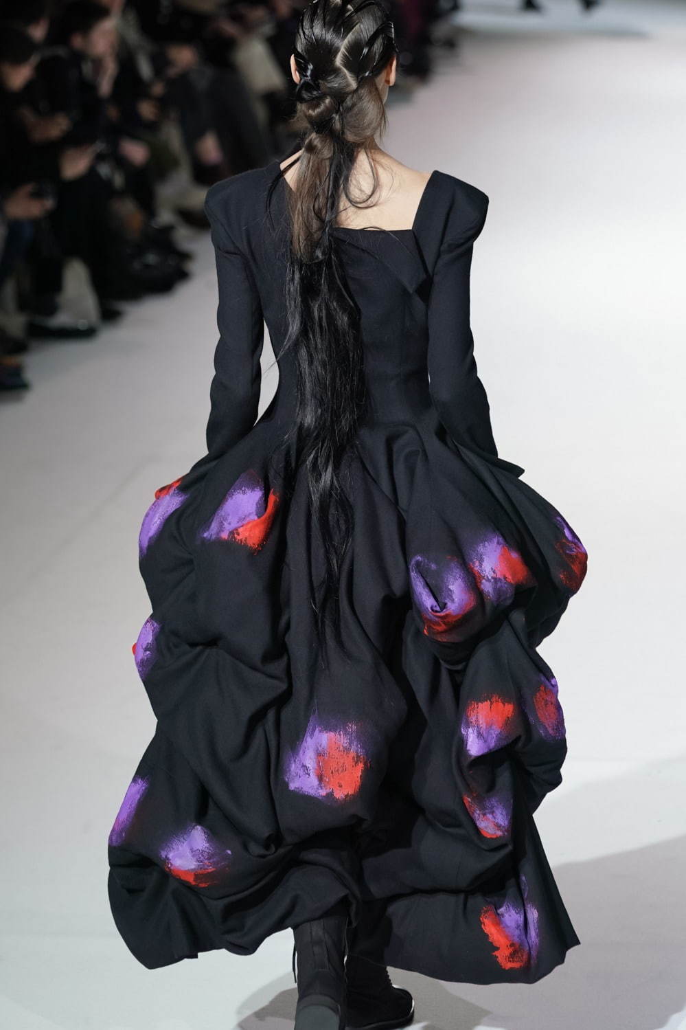 ヨウジヤマモト(Yohji Yamamoto) 2020-21年秋冬ウィメンズコレクション  - 写真66