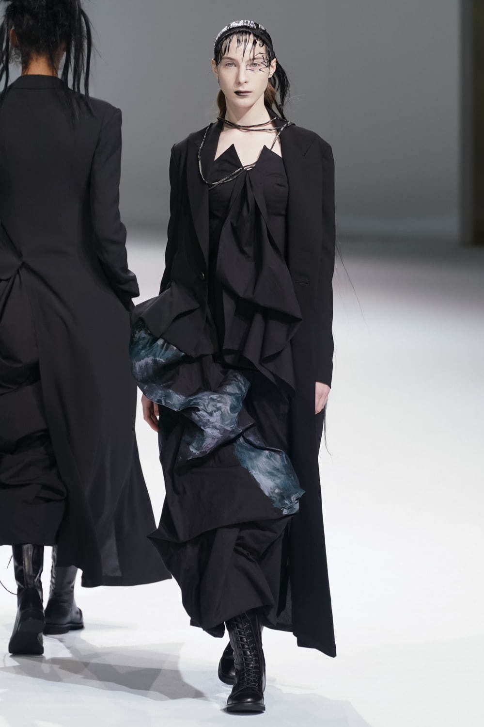 ヨウジヤマモト(Yohji Yamamoto) 2020-21年秋冬ウィメンズコレクション  - 写真69