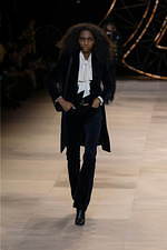 セリーヌ 2020年秋冬コレクション - モダンに楽しむクラシカルなエレガンス｜写真19