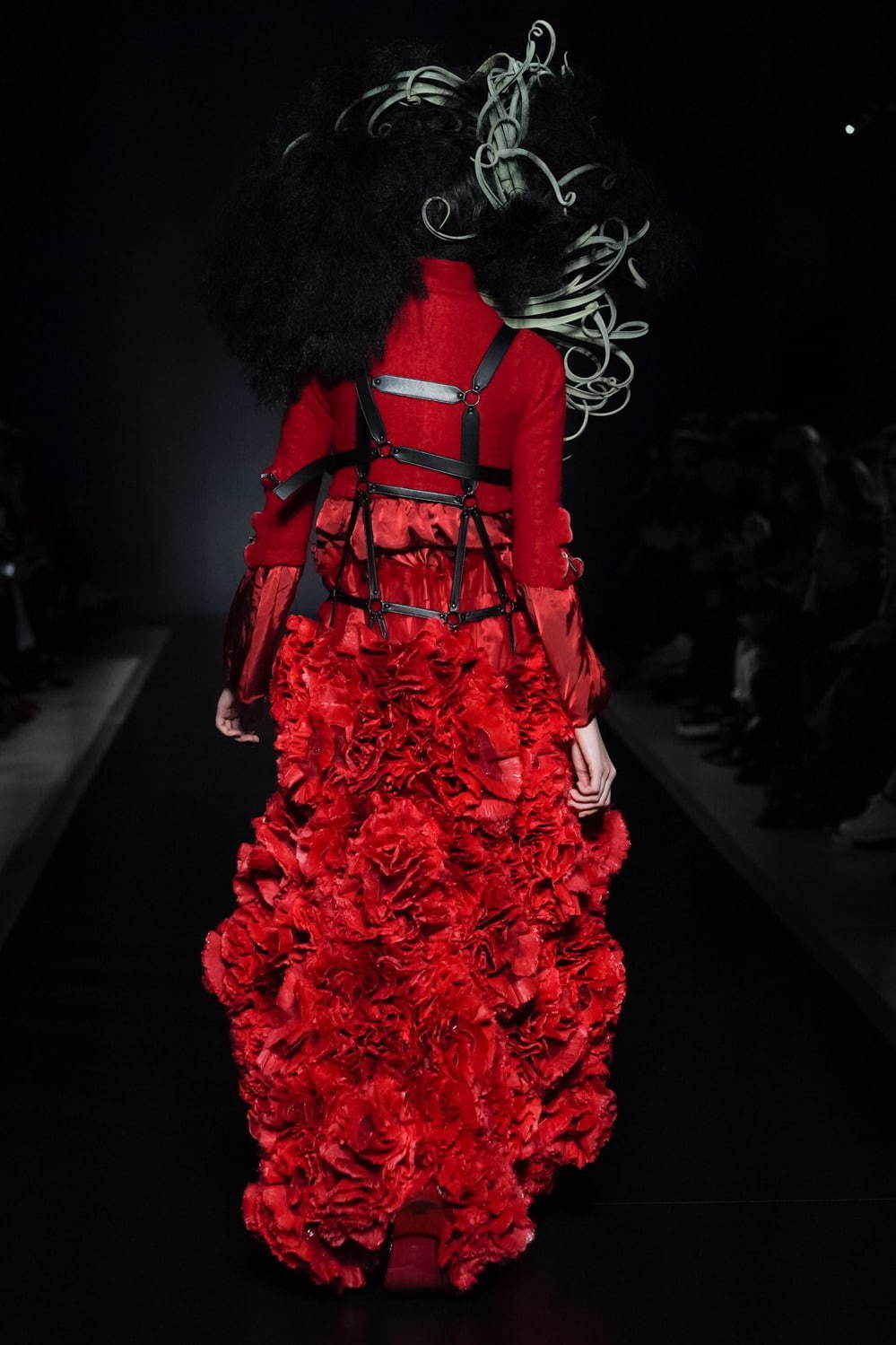 ノワール ケイ ニノミヤ(noir kei ninomiya) 2020-21年秋冬