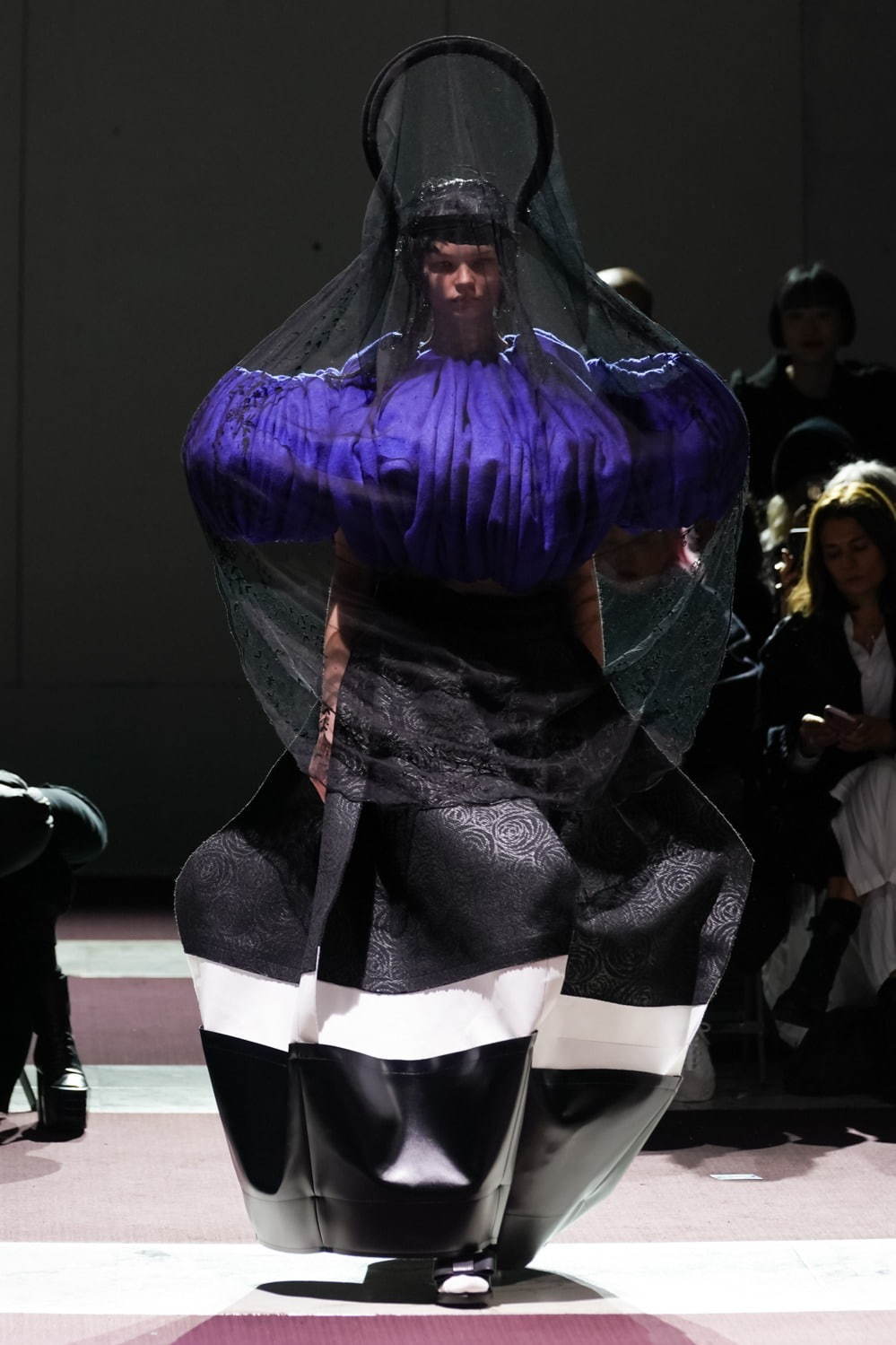 コム デ ギャルソン(COMME des GARÇONS) 2020-21年秋冬ウィメンズコレクション  - 写真47