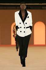 バルマン2020年秋冬コレクション - 異国の地に降り立ったパワフルウーマン｜写真71