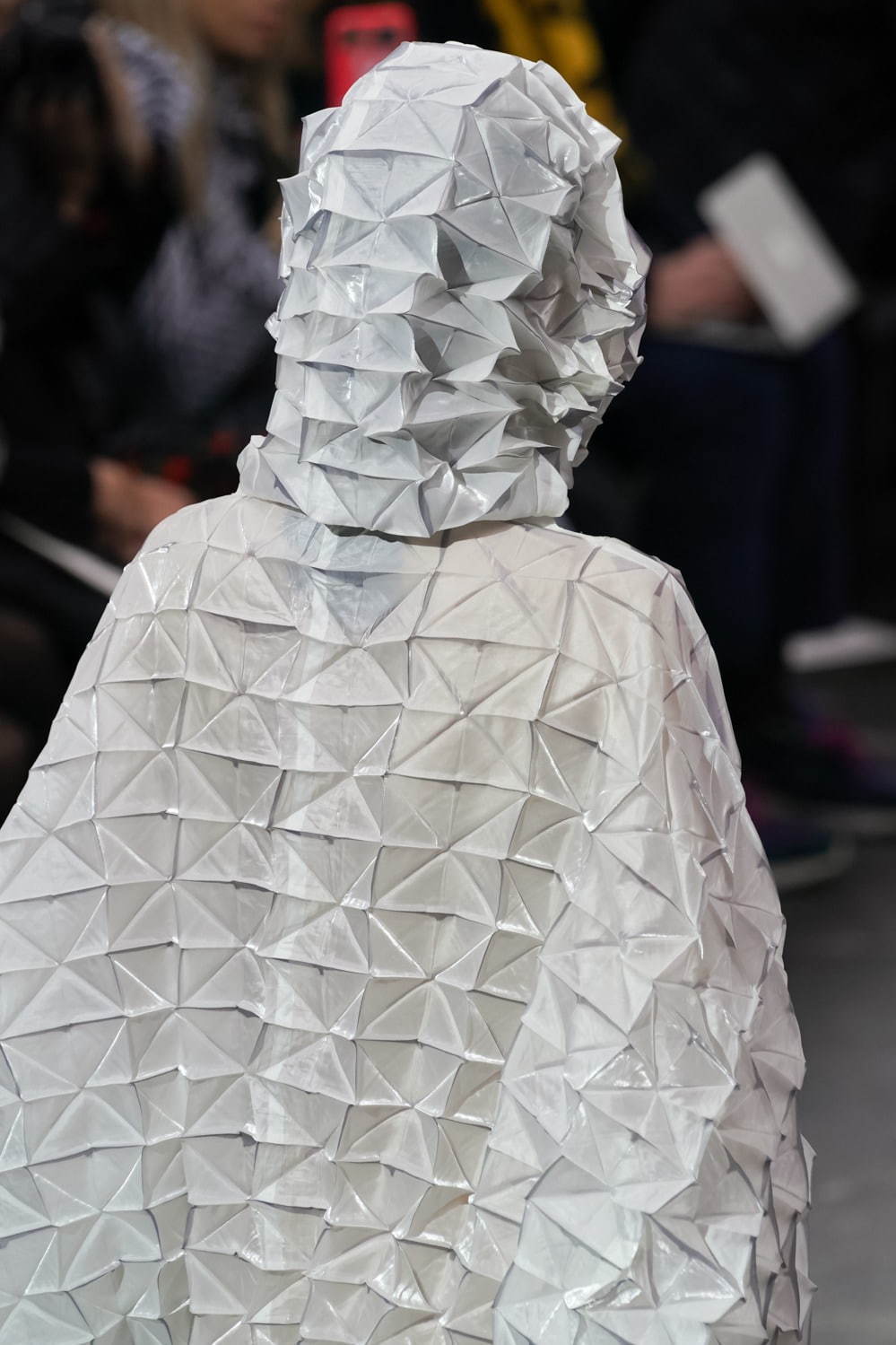 イッセイ ミヤケ(ISSEY MIYAKE) 2020-21年秋冬ウィメンズコレクション ディテール - 写真4