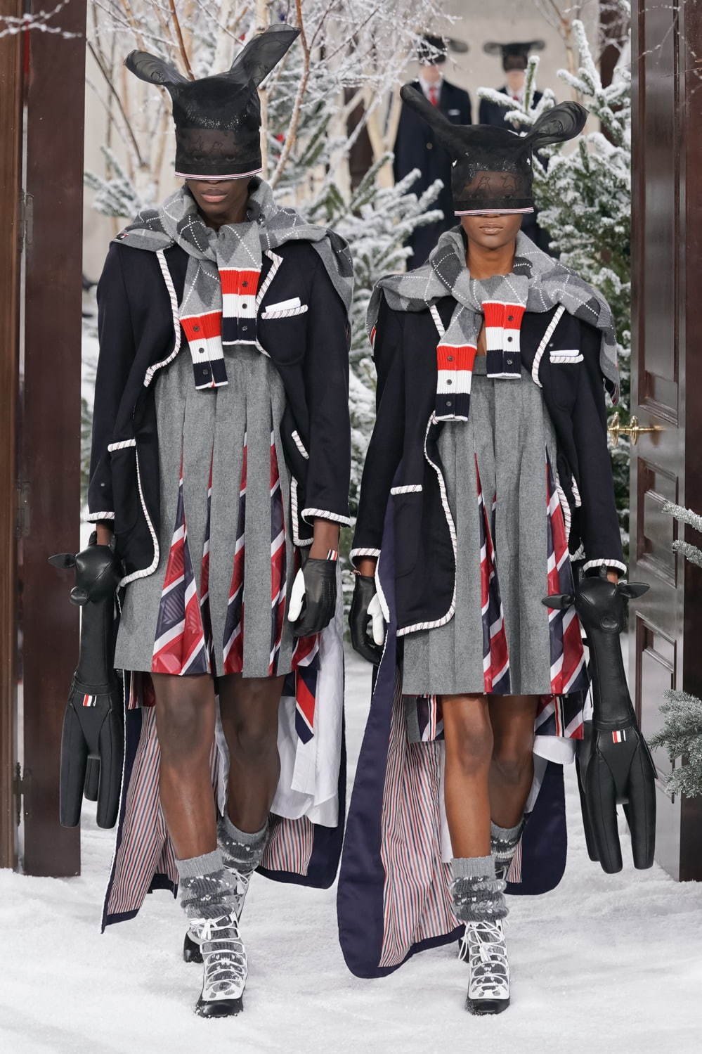 トム ブラウン(THOM BROWNE) 2020-21年秋冬ウィメンズ&メンズコレクション  - 写真1