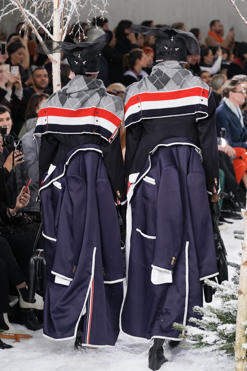 トム ブラウン(THOM BROWNE) 2020-21年秋冬ウィメンズ&メンズコレクション  - 写真2