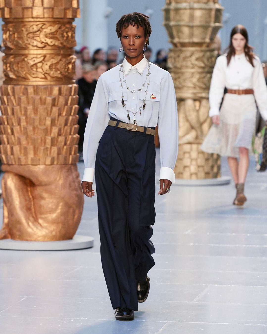 クロエ(Chloé) 2020-21年秋冬ウィメンズコレクション シルエット - 写真41