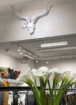 ネペンテスのウィメンズ専門店が大阪・京町堀にオープン、限定タイダイTシャツも｜写真6