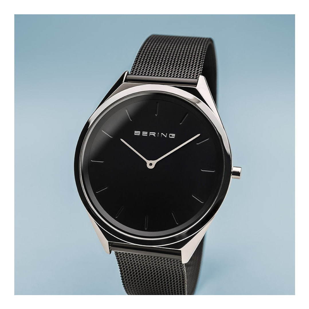 ​​​​​​​ベーリングから“薄さ4.8㎜”の極薄ウォッチ、ブランド史上最もスリムな腕時計｜写真1
