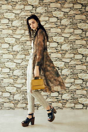 エヴリス(EVRIS) 2020年夏ウィメンズコレクション  - 写真3