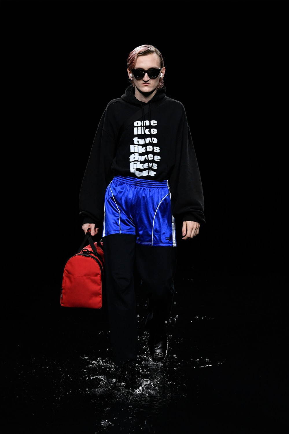 バレンシアガ(BALENCIAGA) 2020年冬ウィメンズ&メンズコレクション  - 写真70