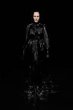 バレンシアガ 20年ウィンターコレクション - 漆黒の世界で、ドレスコードの意味を見つめなおす｜写真43