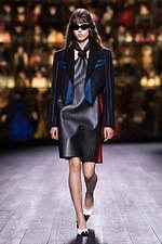 ルイ・ヴィトン 2020年秋冬ウィメンズコレクション - “時間の衝突”から生まれる新たな装い｜写真36