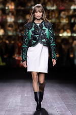 ルイ・ヴィトン 2020年秋冬ウィメンズコレクション - “時間の衝突”から生まれる新たな装い｜写真46